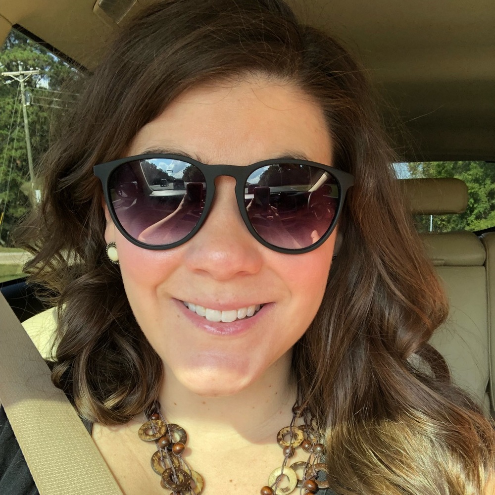 Meet your Posher, Michaela